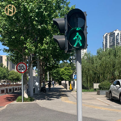 Çapraz Yol Kurulum Trafik Sinyal Direği 3M 3.3M Düz Tip