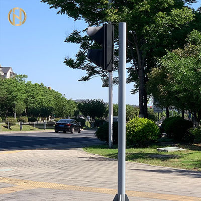 4.5M 6M I Tipi Trafik Işığı Direği Kamera Işık Direği Ana Yola Kurulum