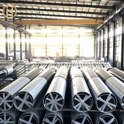 161KV 25mm SS400 Galvanizli Gi Sekizgen Sokak Işık Direği ISO10474