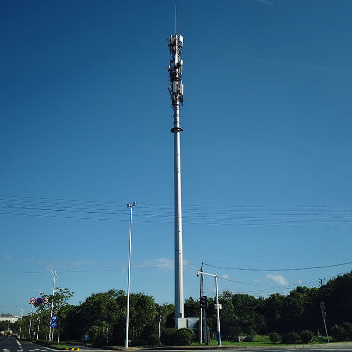 100FT 120FT Telekom Bağı Telekomünikasyon Postası ASTM A572 GR65 Çelik ile yapılmıştır