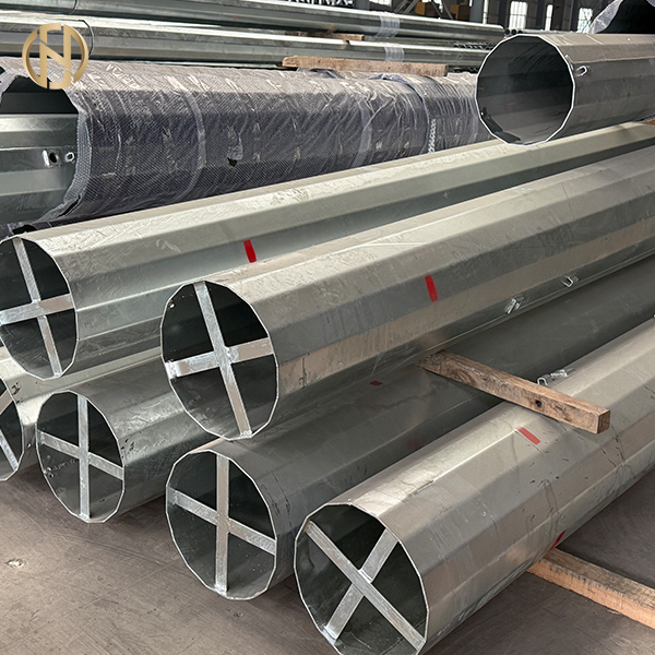 Sıcak Daldırma Galvanizli Yüksek Gerilim Güç Elektrik İletim Hattı Direği Elektrik Ekipmanları