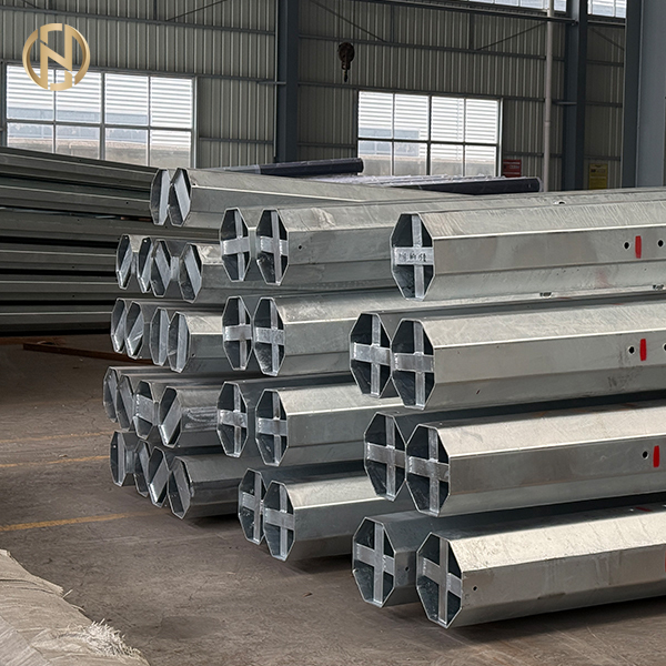Sıcak Daldırma Galvanizli Yüksek Gerilim Güç Elektrik İletim Hattı Direği Elektrik Ekipmanları