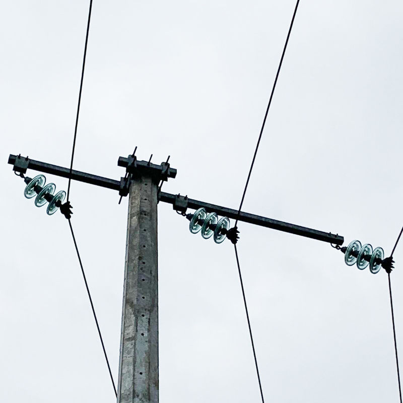 Galvanizli Elektrik Direği Aksesuarları 33KV 6300S Güç Direği Çapraz Kol
