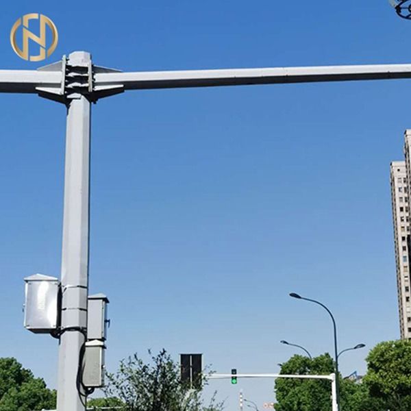 Yüksek Kaliteli Sıcak Daldırma Galvanizli Q235B Çelik CCTV Kamera Direği