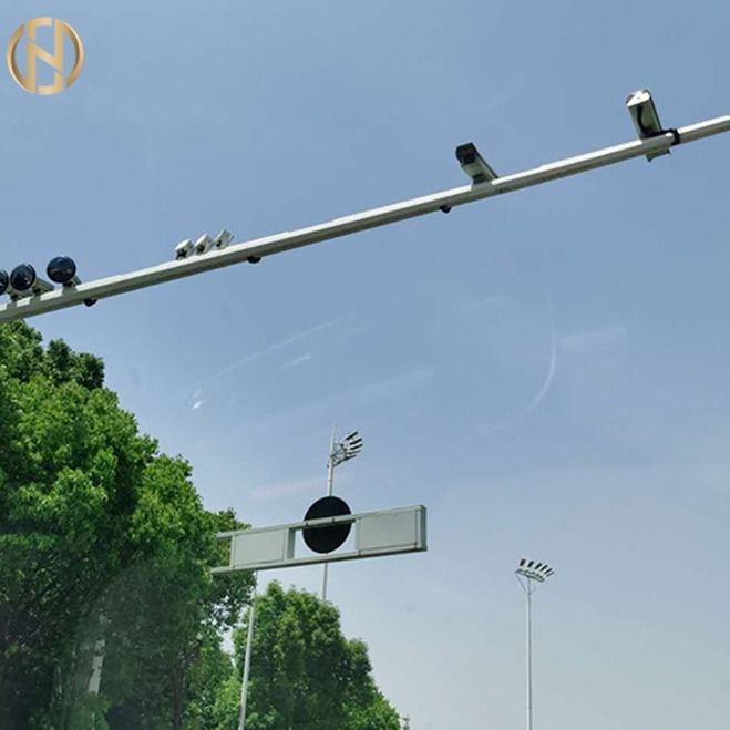 Q235 Galvanizli CCTV Dış Güvenlik Kamera Direği Çift Parantez